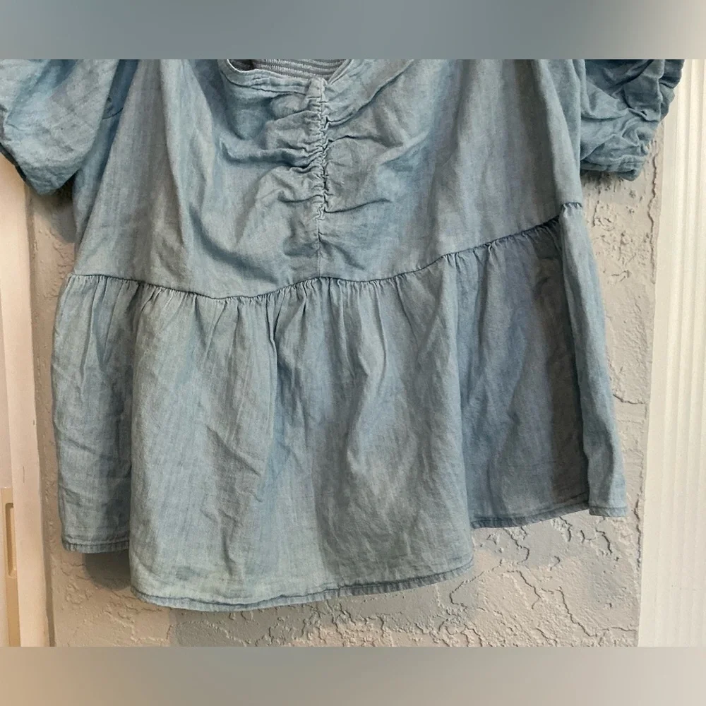 Old Navy Women's Blue Puff Sleeve Top
